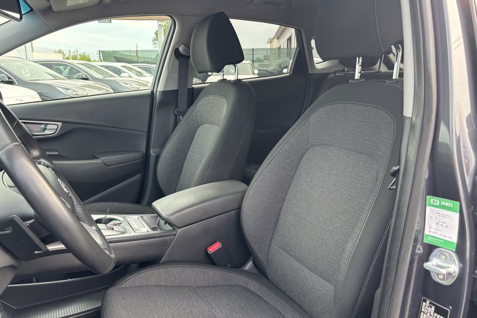 Продам Hyundai Kona 64квт Fashion  2020 года в Львове