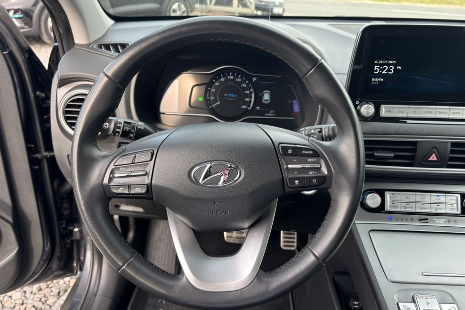 Продам Hyundai Kona 64квт Fashion  2020 года в Львове