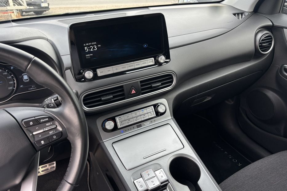 Продам Hyundai Kona 64квт Fashion  2020 года в Львове