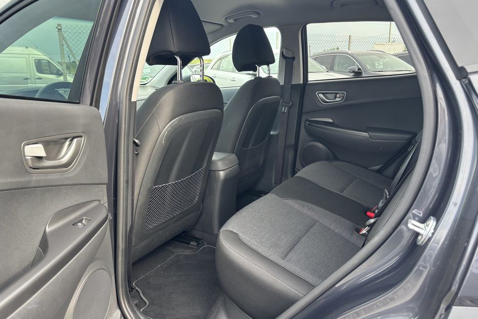 Продам Hyundai Kona 64квт Fashion  2020 года в Львове