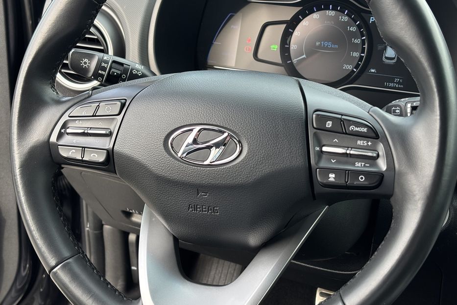 Продам Hyundai Kona 64квт Fashion  2020 года в Львове