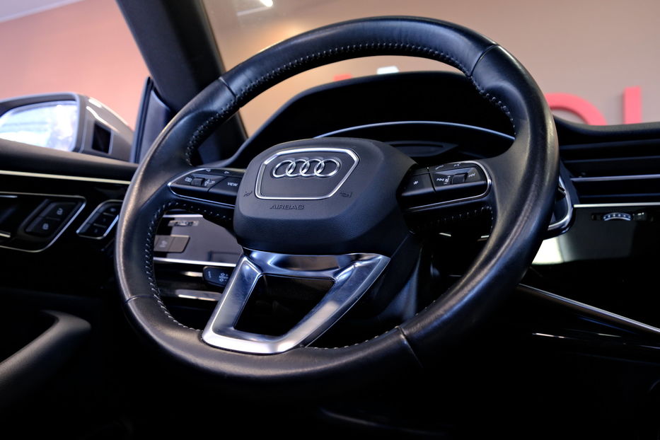 Продам Audi Q8 2020 года в Одессе