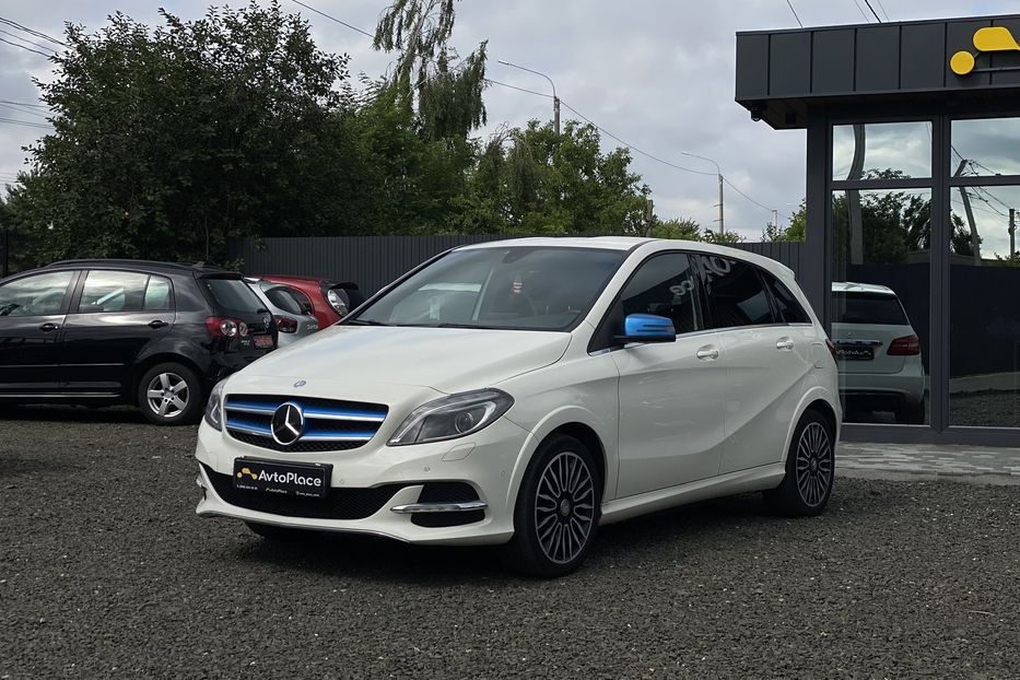 Продам Mercedes-Benz B-Class 2015 года в Луцке