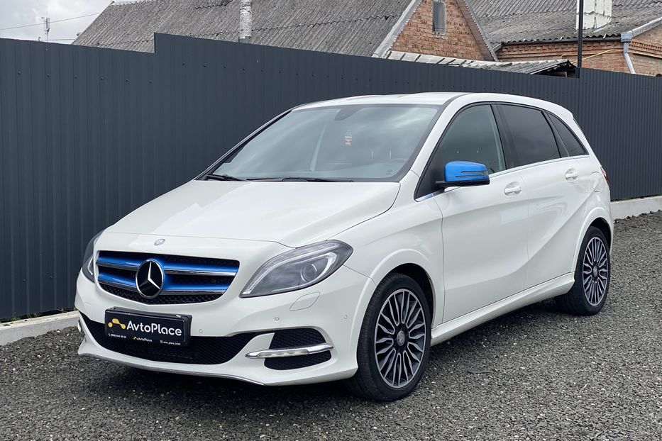 Продам Mercedes-Benz B-Class 2015 года в Луцке