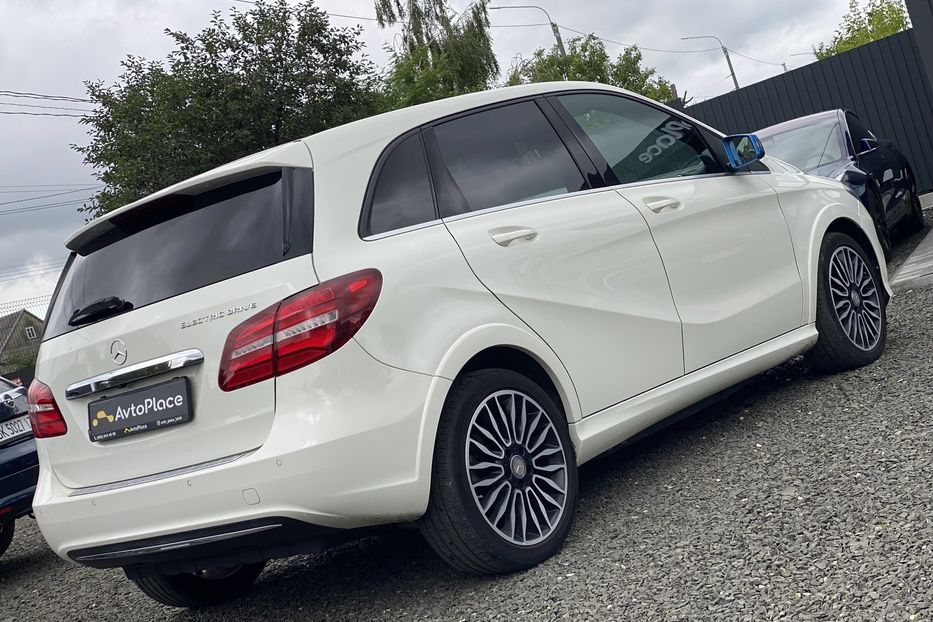 Продам Mercedes-Benz B-Class 2015 года в Луцке