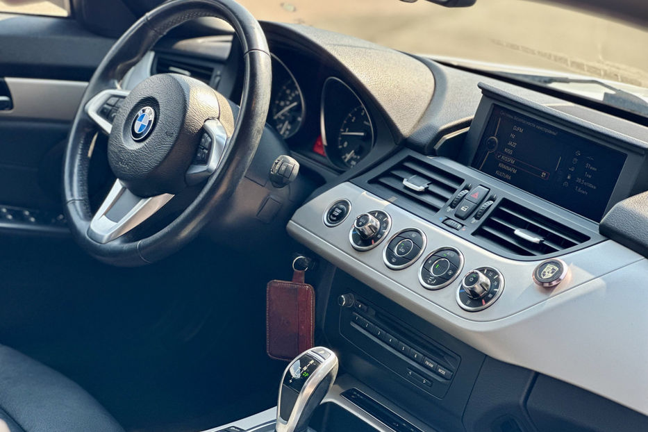 Продам BMW Z4 2012 года в Киеве