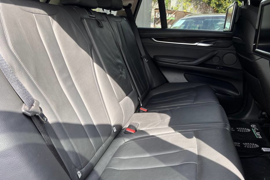 Продам BMW X5 2014 года в Черновцах