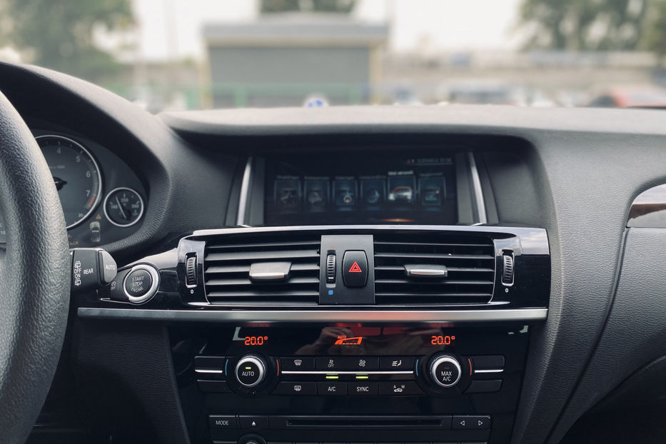 Продам BMW X3 2016 года в Киеве
