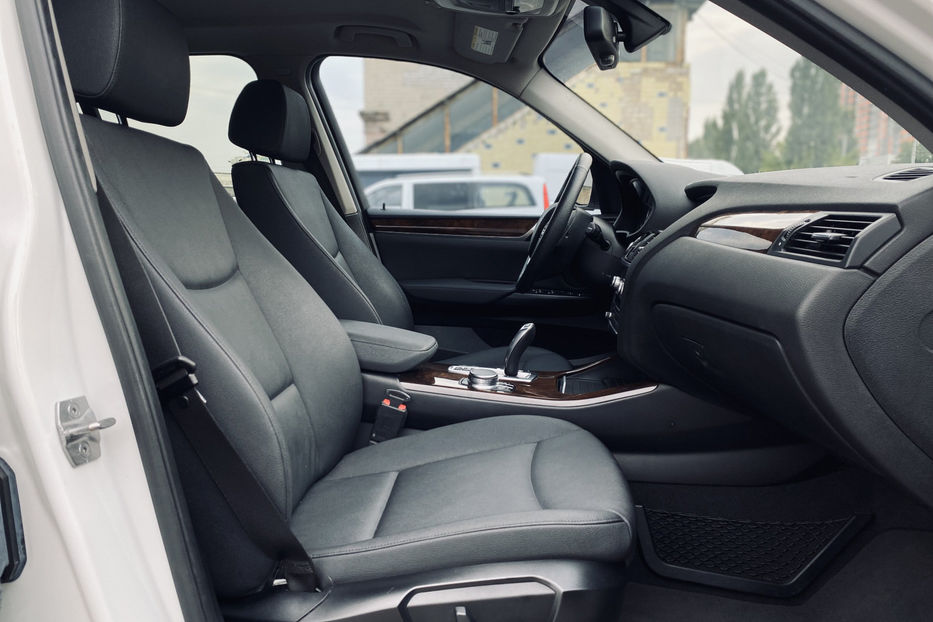 Продам BMW X3 2016 года в Киеве