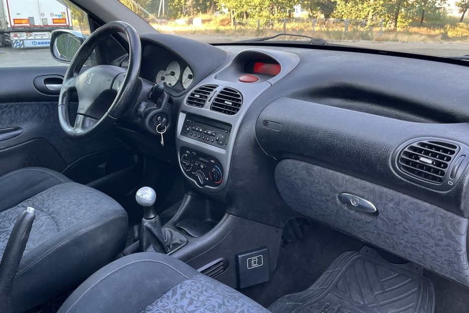 Продам Peugeot 206 SW Sport 2003 года в Николаеве