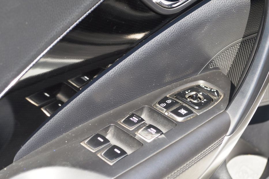 Продам Hyundai Grandeur 2013 года в Одессе