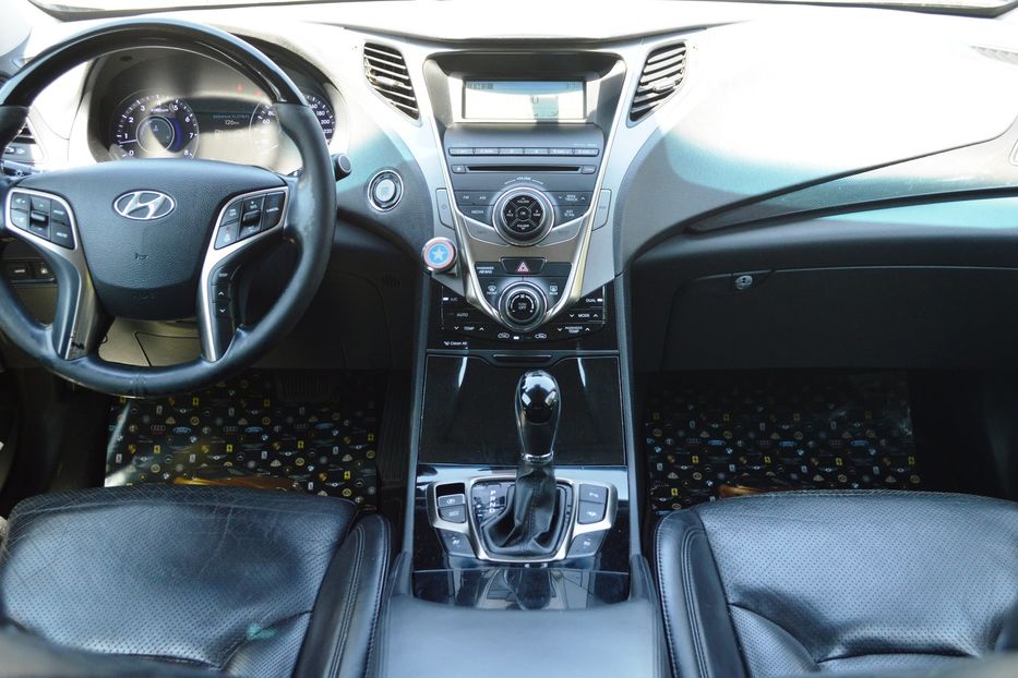 Продам Hyundai Grandeur 2013 года в Одессе