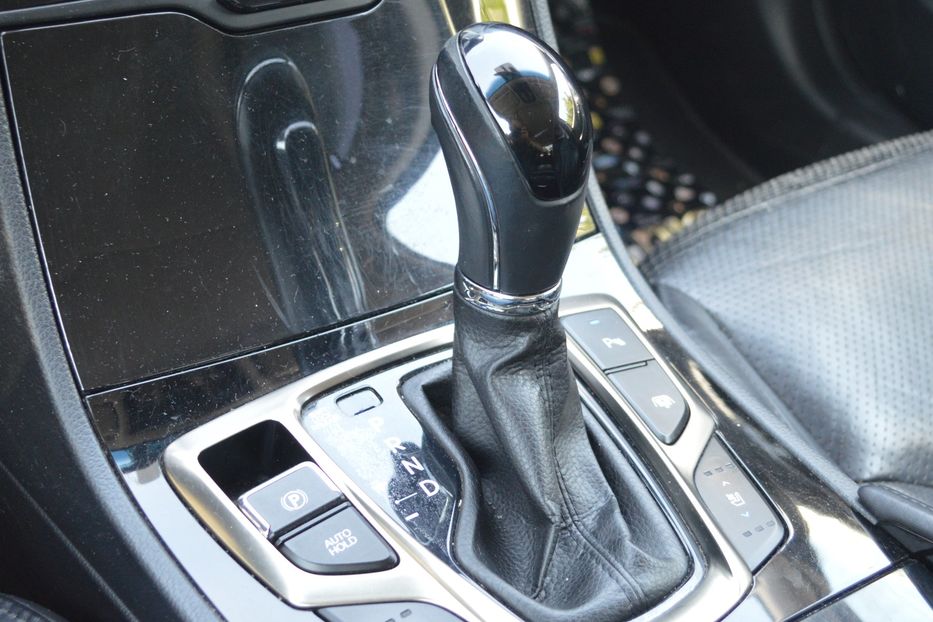 Продам Hyundai Grandeur 2013 года в Одессе