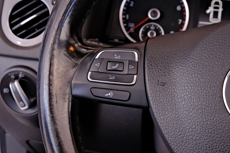 Продам Volkswagen Tiguan 2013 года в Одессе
