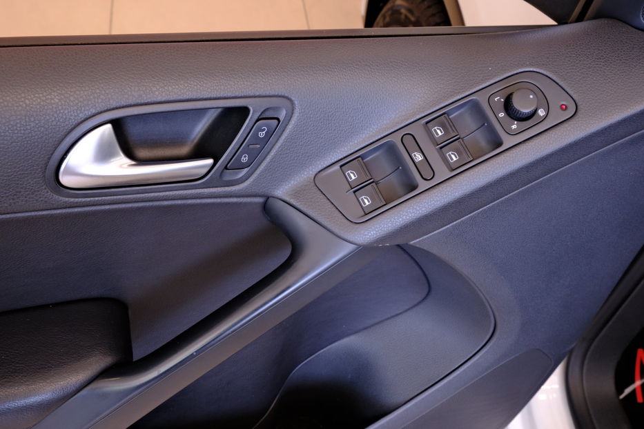 Продам Volkswagen Tiguan 2013 года в Одессе