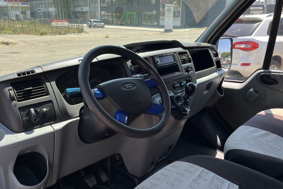 Продам Ford Transit груз. 115 Т330 2008 года в Николаеве