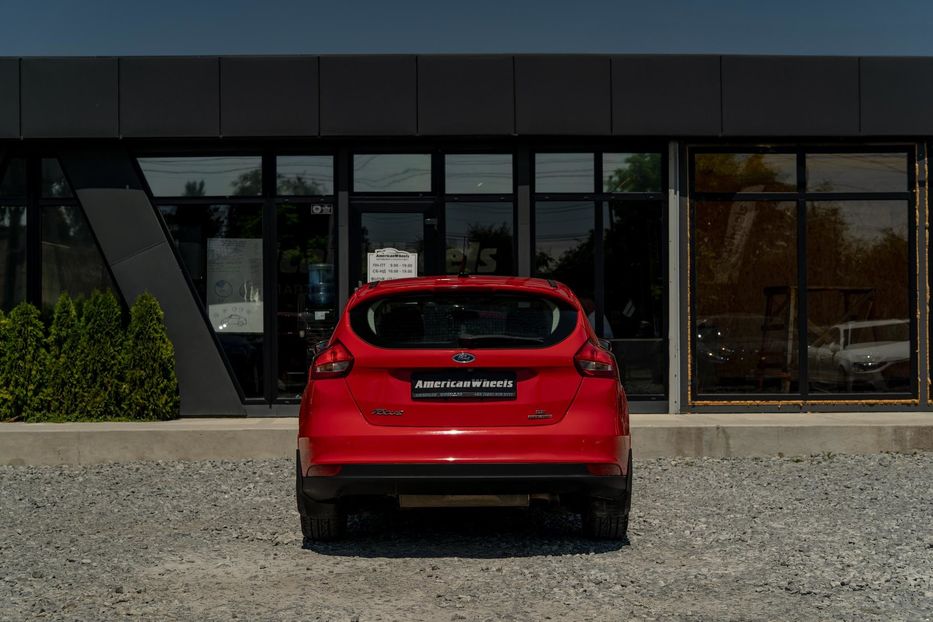 Продам Ford Focus SE 2015 года в Черновцах