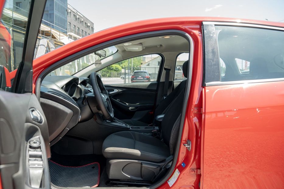 Продам Ford Focus SE 2015 года в Черновцах