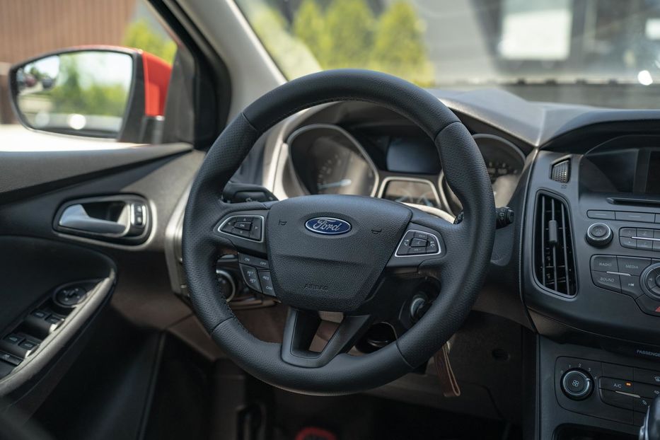 Продам Ford Focus SE 2015 года в Черновцах