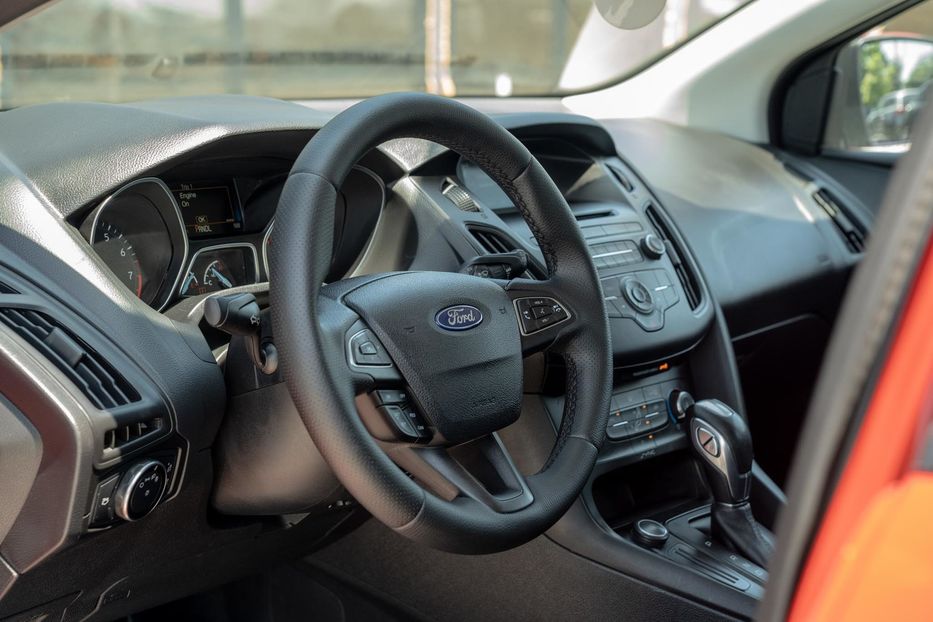 Продам Ford Focus SE 2015 года в Черновцах