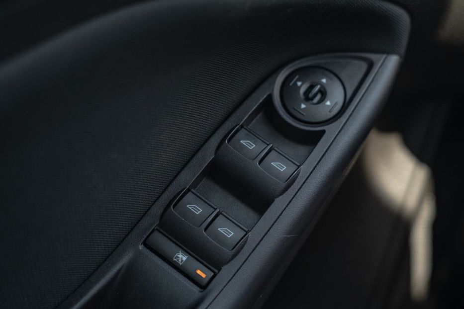 Продам Ford Focus SE 2015 года в Черновцах
