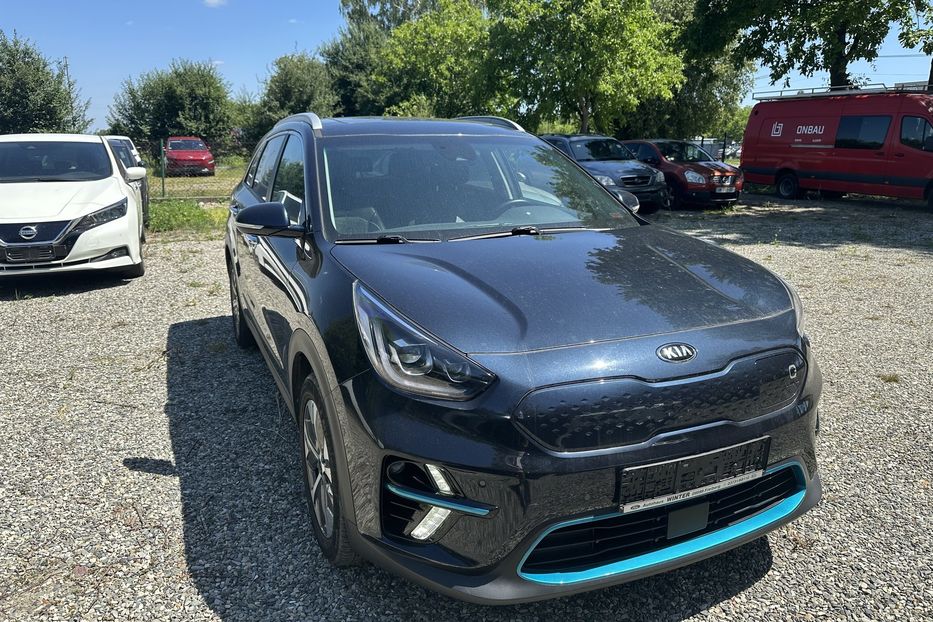Продам Kia Niro 64квт 2021 года в Львове