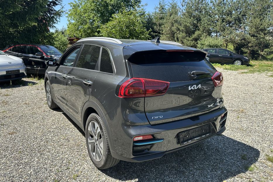 Продам Kia Niro 64квт 2021 года в Львове