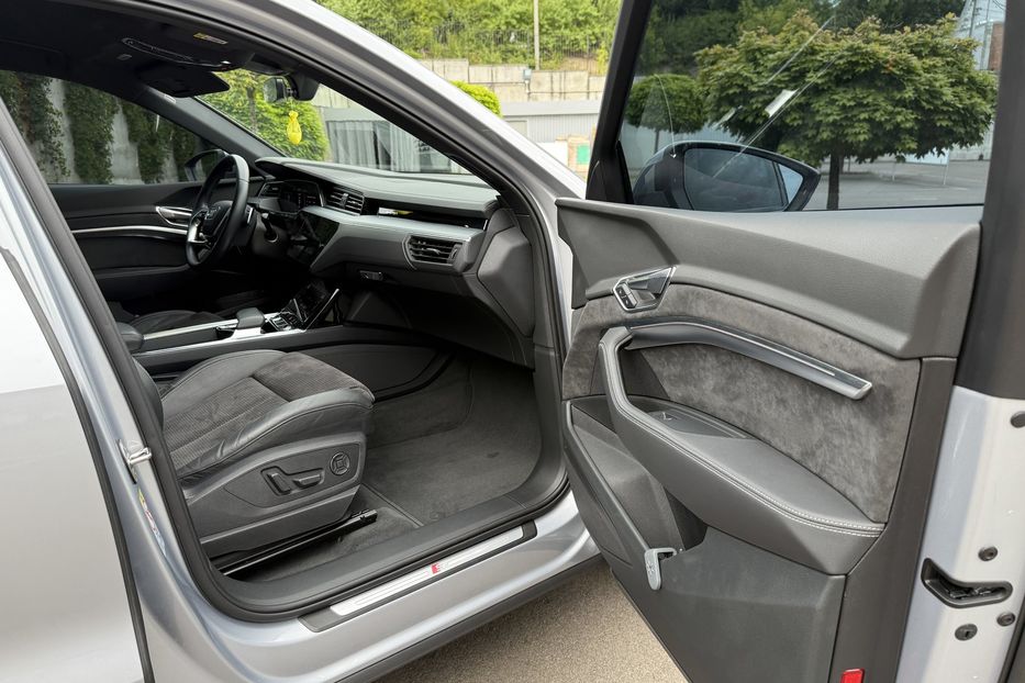 Продам Audi E-Tron Sportback  50 2021 года в Ровно