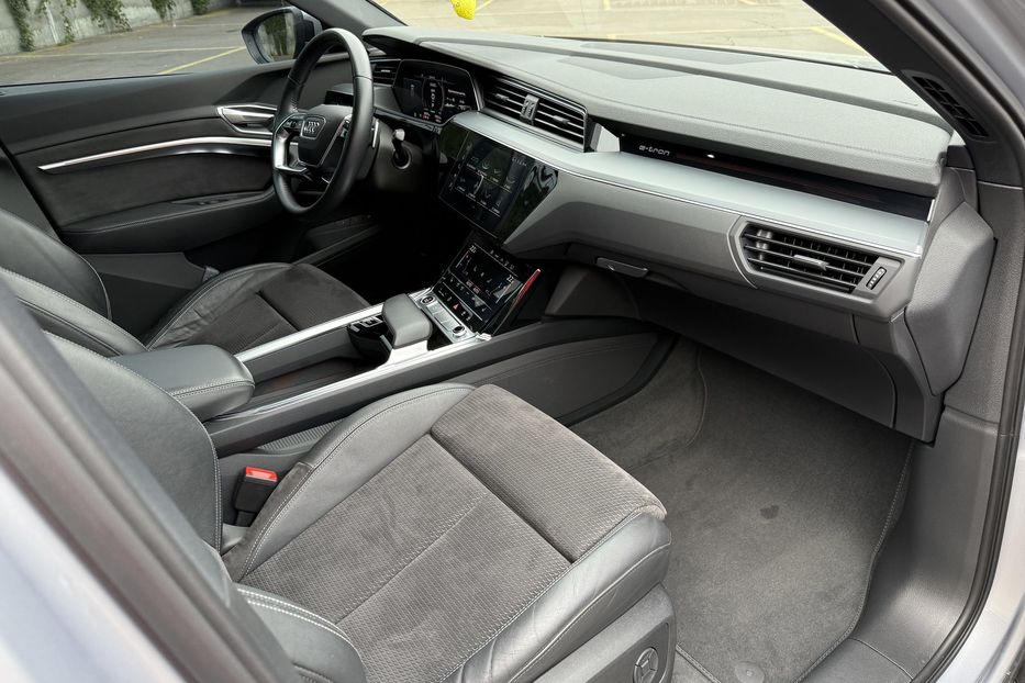 Продам Audi E-Tron Sportback  50 2021 года в Ровно