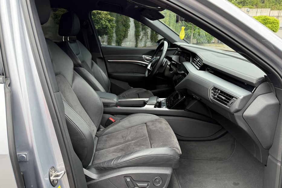 Продам Audi E-Tron Sportback  50 2021 года в Ровно