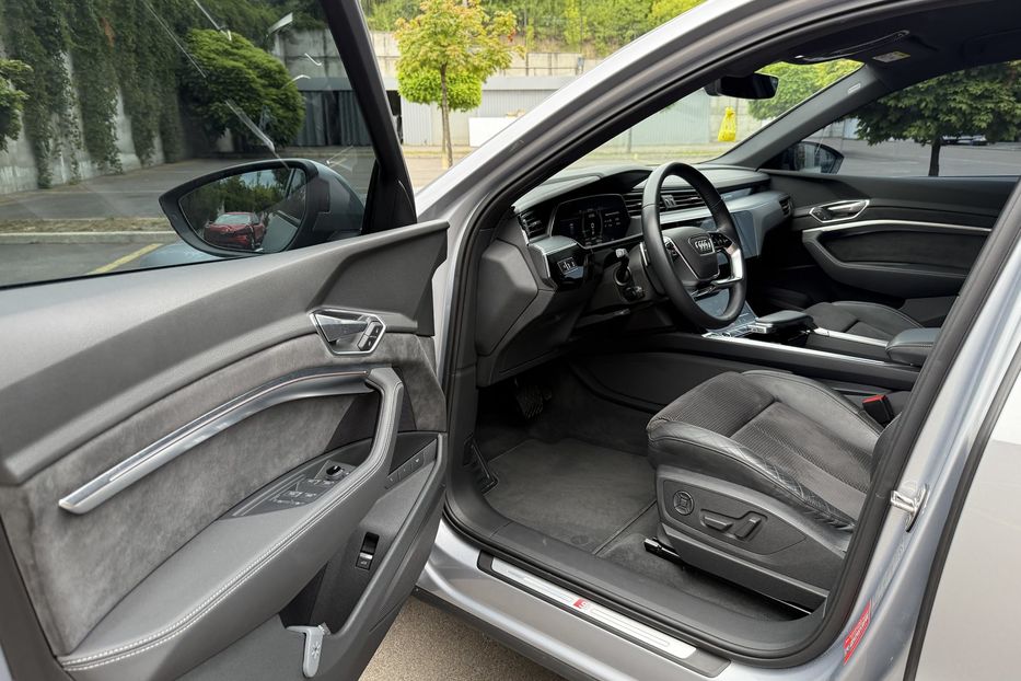 Продам Audi E-Tron Sportback  50 2021 года в Ровно