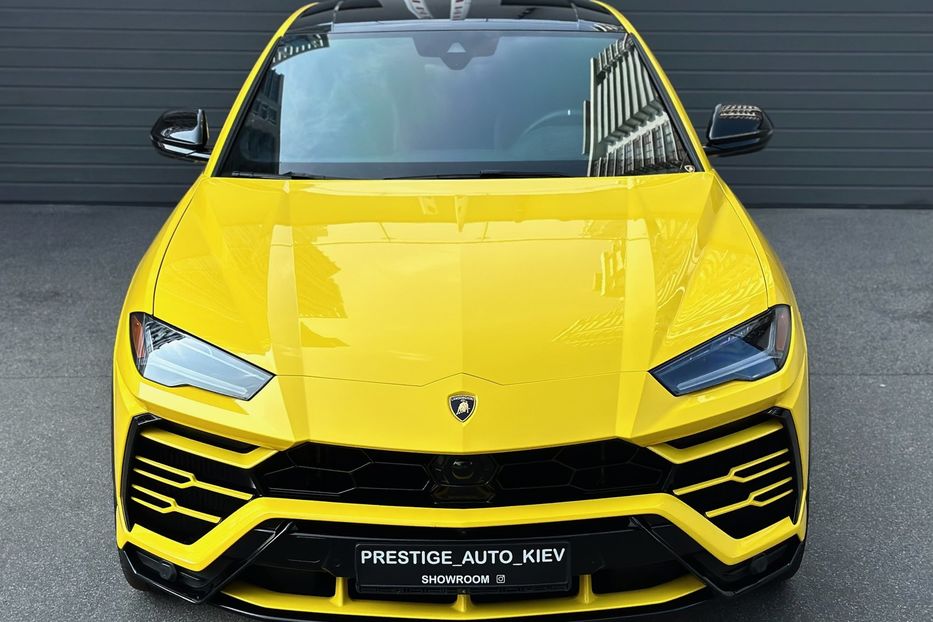 Продам Lamborghini Urus 2019 года в Киеве