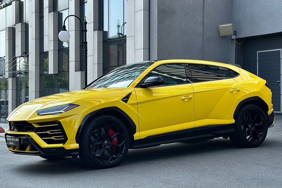 Продам Lamborghini Urus 2019 года в Киеве