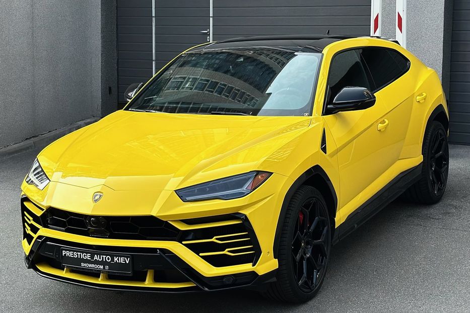 Продам Lamborghini Urus 2019 года в Киеве