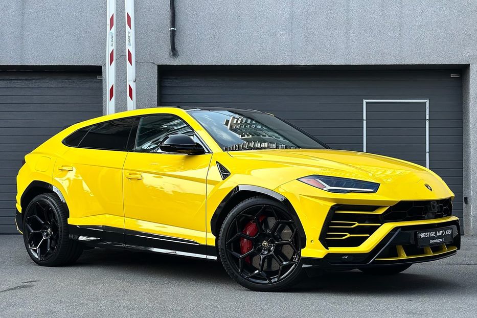 Продам Lamborghini Urus 2019 года в Киеве