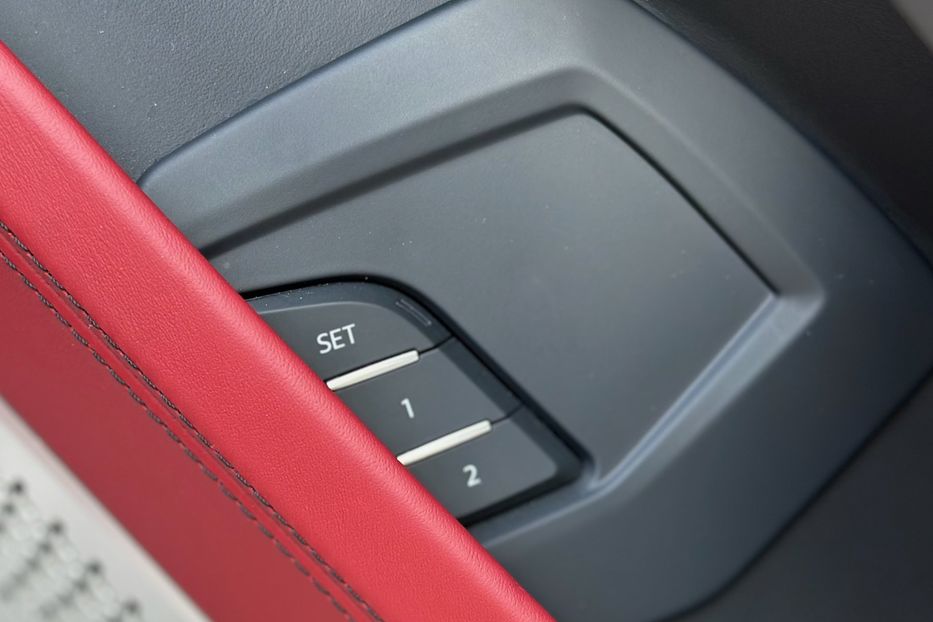 Продам Lamborghini Urus 2019 года в Киеве