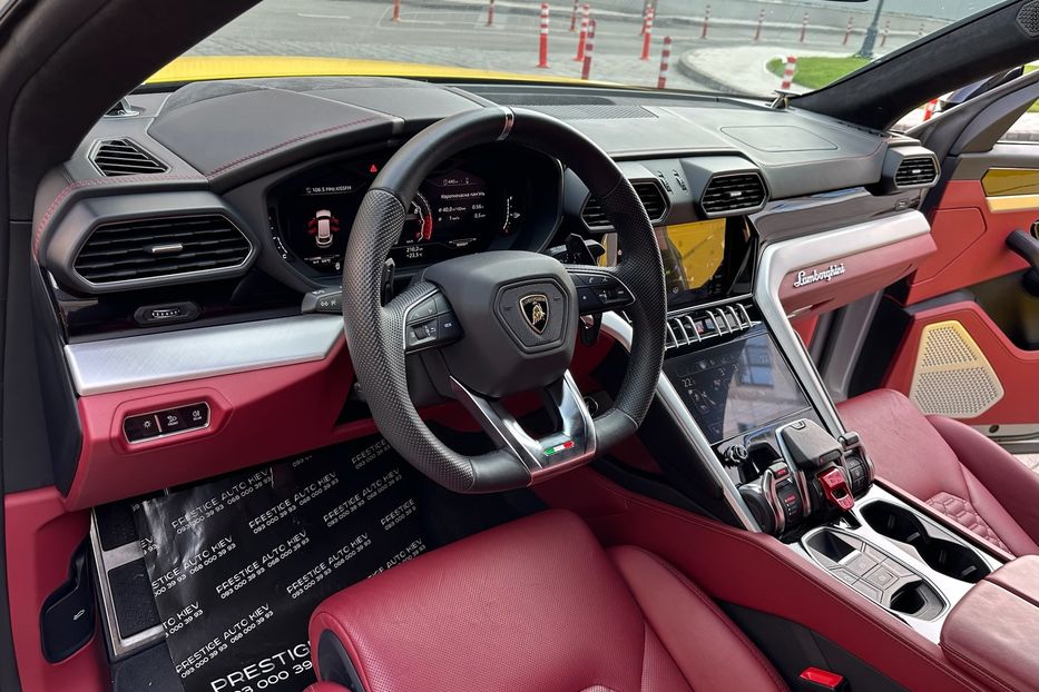 Продам Lamborghini Urus 2019 года в Киеве