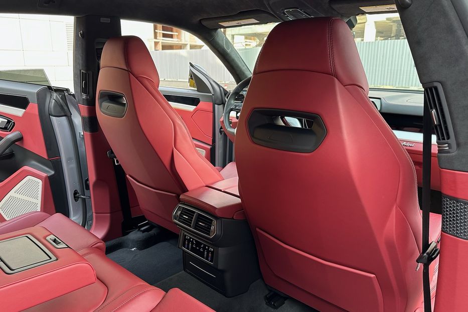 Продам Lamborghini Urus 2019 года в Киеве