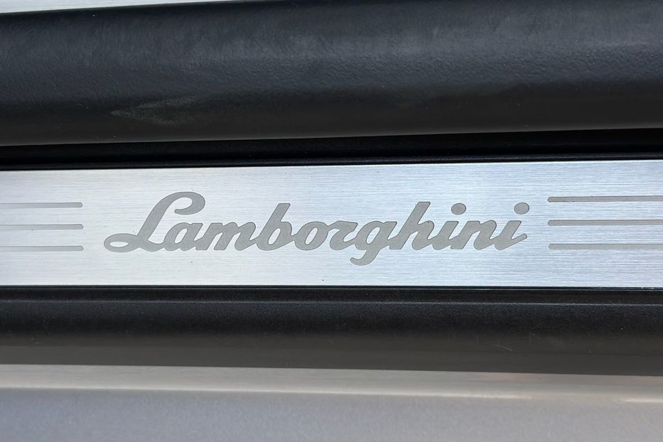Продам Lamborghini Urus 2019 года в Киеве