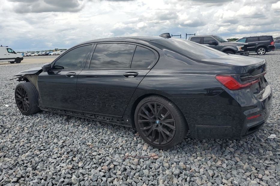 Продам BMW 740 I 2020 года в Черновцах