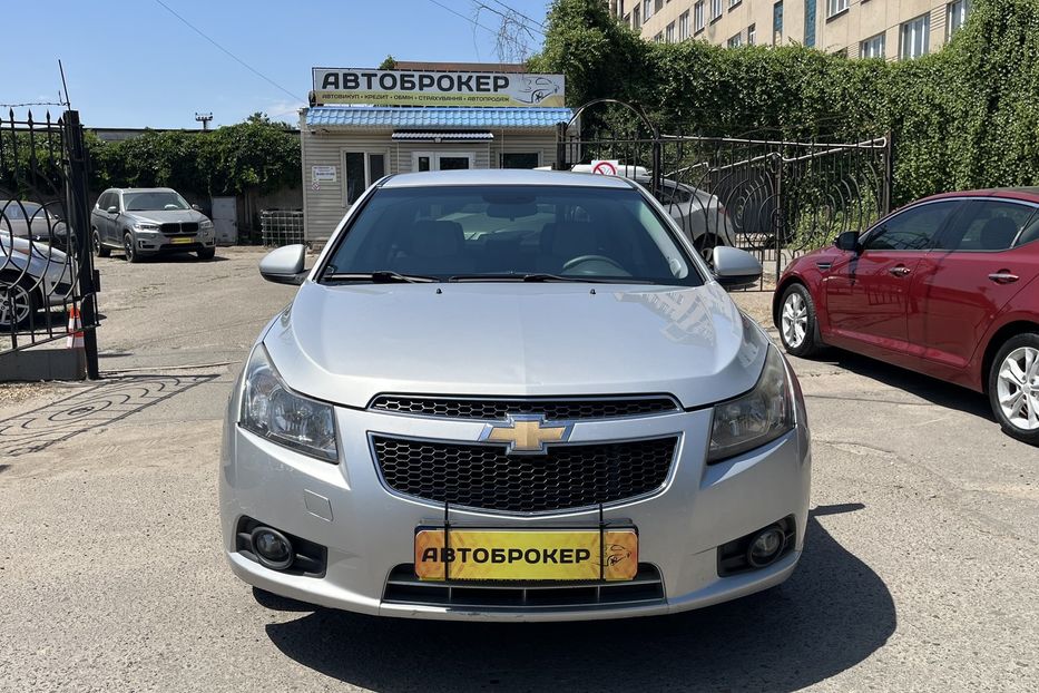 Продам Chevrolet Cruze LS 2010 года в Николаеве