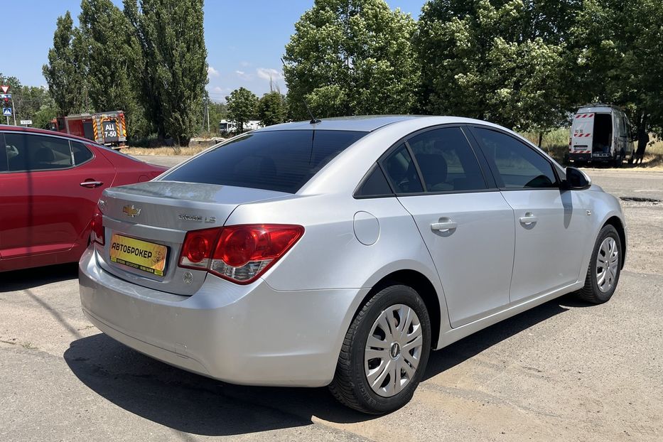 Продам Chevrolet Cruze LS 2010 года в Николаеве