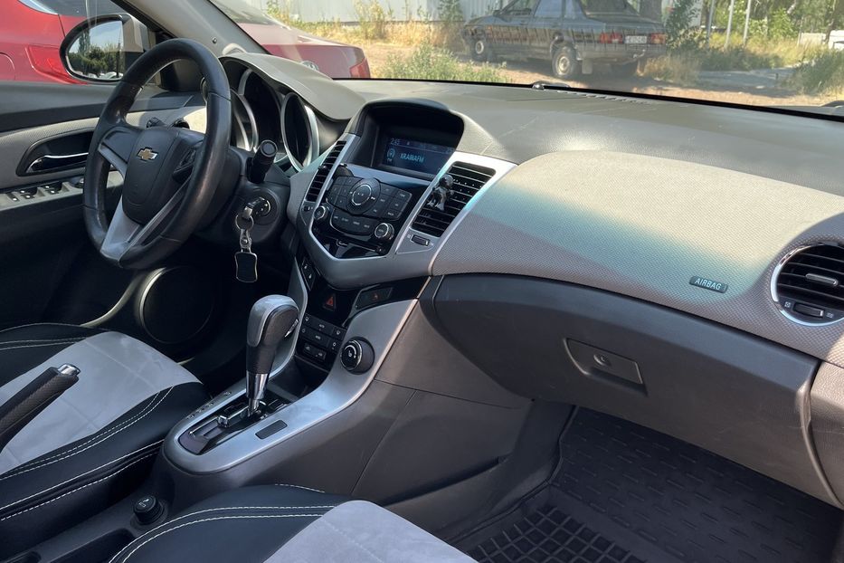 Продам Chevrolet Cruze LS 2010 года в Николаеве