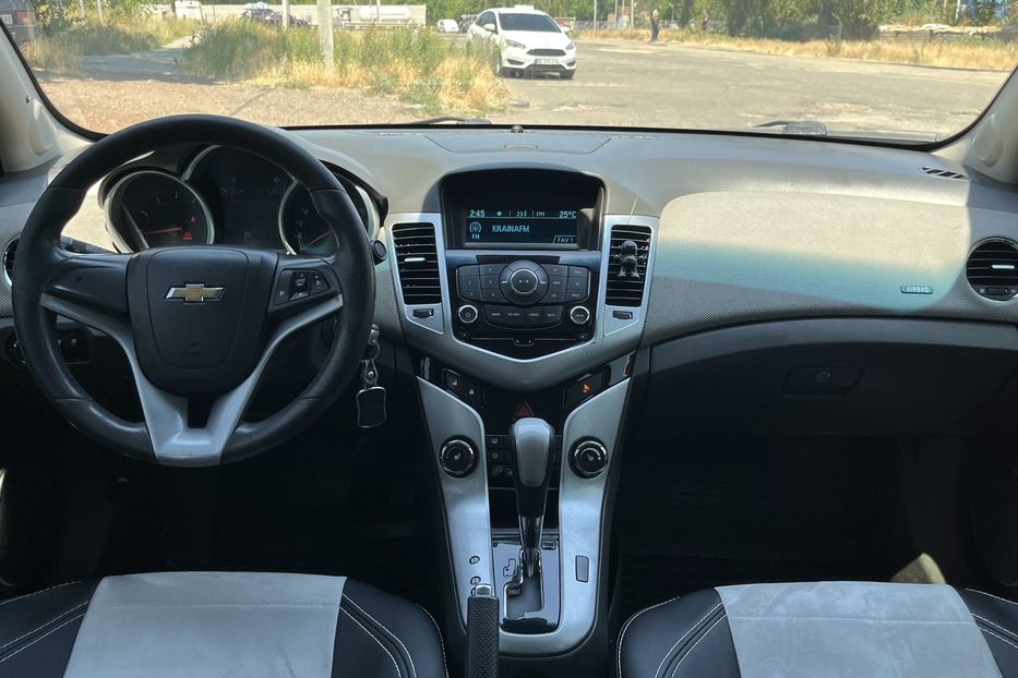 Продам Chevrolet Cruze LS 2010 года в Николаеве