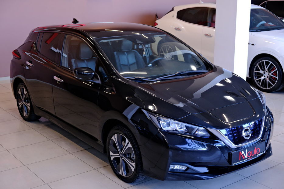 Продам Nissan Leaf 2022 года в Одессе