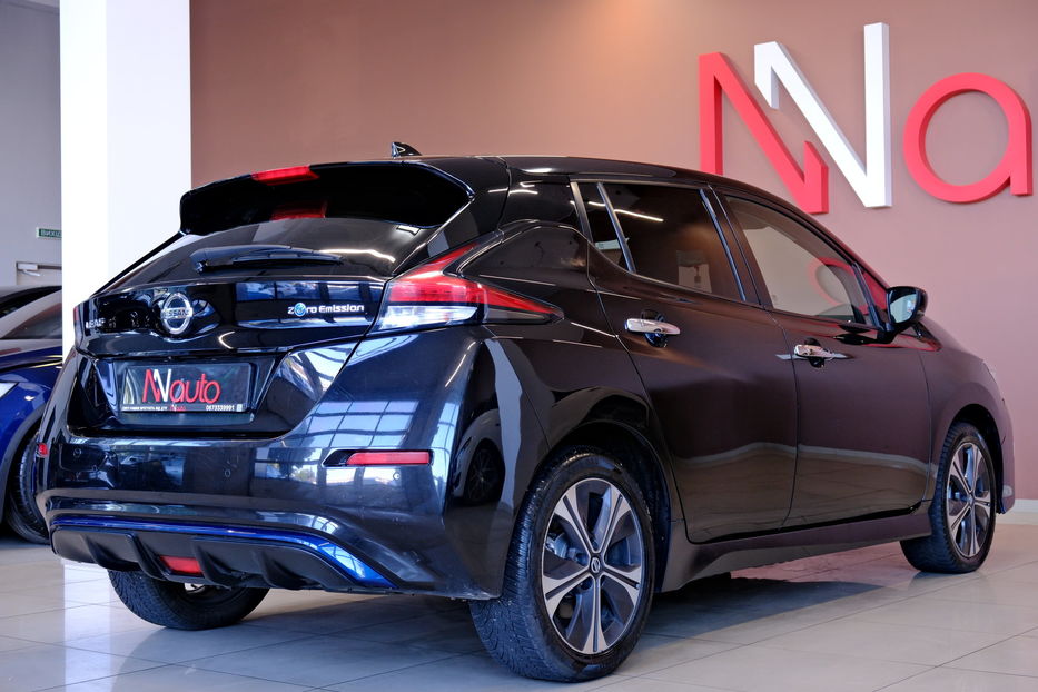 Продам Nissan Leaf 2022 года в Одессе