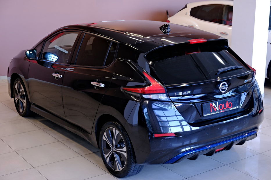 Продам Nissan Leaf 2022 года в Одессе