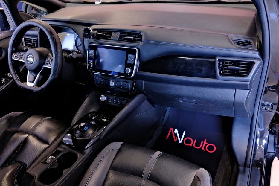 Продам Nissan Leaf 2022 года в Одессе