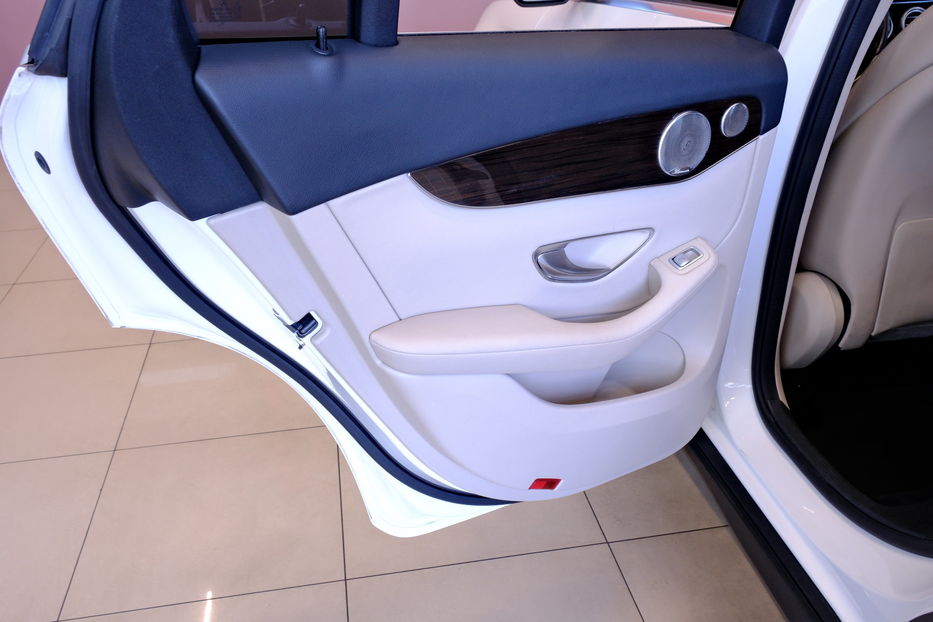 Продам Mercedes-Benz GLC-Class 300 2017 года в Одессе