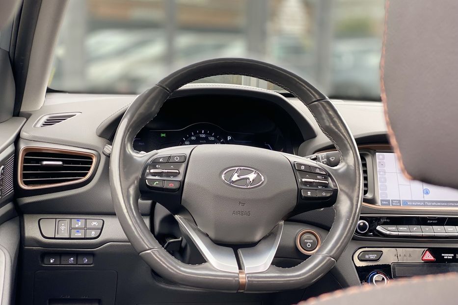 Продам Hyundai Ioniq 2017 года в Луцке